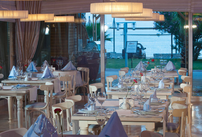 Thalia Beach Resort Hotel Ilica  Ngoại thất bức ảnh